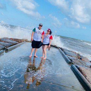 Meet your Posher, Eneas sam